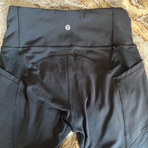 Lululemon leggings size 6